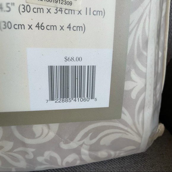 Hudson Collection Fine China Storage Set, 8 Piece Hudson Damask NIB - Picture 5 of 7